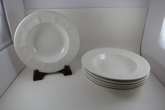 Vintage Mikasa Radiance Pattern 9 1/2 Inch Large Rim Soup Bowls Set of Six