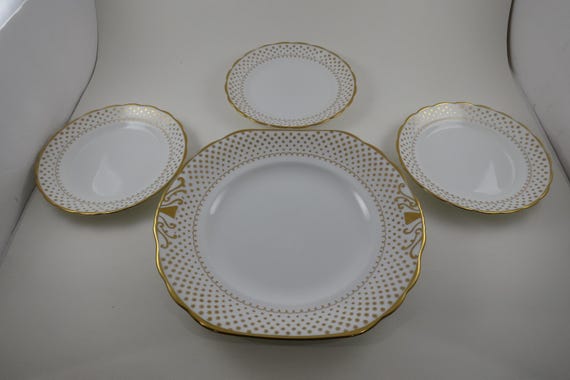 Vintage New Chelsea Fine Bone China 4 Piece Snack Set