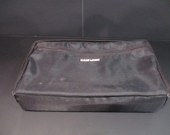 1980's/90's Case Logic Black Cassette Tape Carrying Case Holds 30 Cassettes with Hard Inner Tray Handle