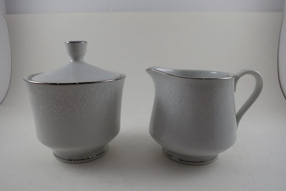 Vintage Crown Victoria Lovelace Fine China Creamer and Sugar Bowl with Lid