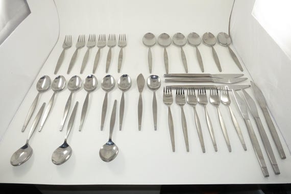 Oxford Hall Stainless Crosshatch Flatware Set 35 Pieces Service for 6 Plus