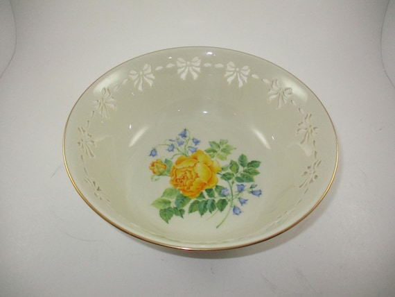 Vintage Lenox Victorian Rose Centerpiece Cutout Bowl Reticulated Ribbon Cutouts Excellent Condition