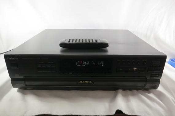 1998 Technics SL-PD888 Compact Disc 5 CD Changer Gray Retro with Remote