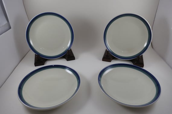 Set of 4 Vintage Pfaltzgraff Ocean Breeze Pattern Stoneware 6 3/4 Inch Bread Plates