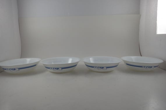 Vintage Corelle Fruit Bowls - Blue Jasmine Pattern, Set of 4