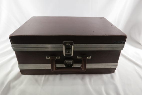 Vintage Brown Faux Leather Cassette Carrying Case 1980's Hard Shell Savoy Double Sided