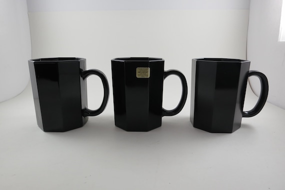 Set of Three Vintage 1980's Black Arcoroc France Octime Octagon Shaped Glasses Like New Condition