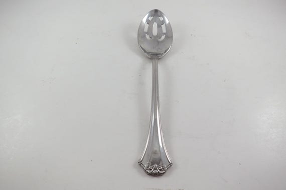 Reed & Barton French Chippendale Pierced Silver Plate Serving Spoon