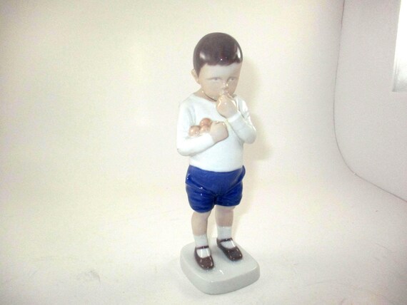 Vintage B&G Bing Grondahl Royal Copenhagen Peter with Apples No 1696 Pristine Condition