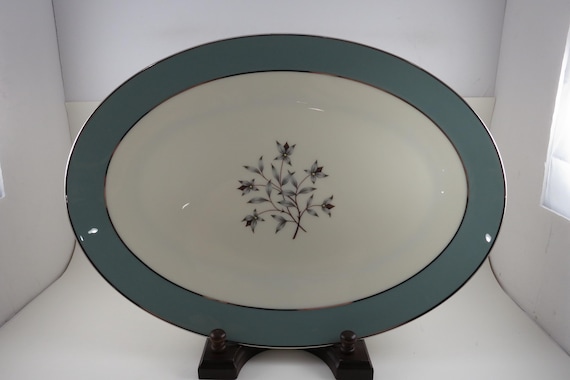 MCM Lenox Kingsley Pattern 16 1/8 Inch Oval Serving Platter