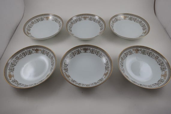 Noritake Gracelyn Pattern 5856 Set of Six  5 1/2 Inch Fruit Bowls