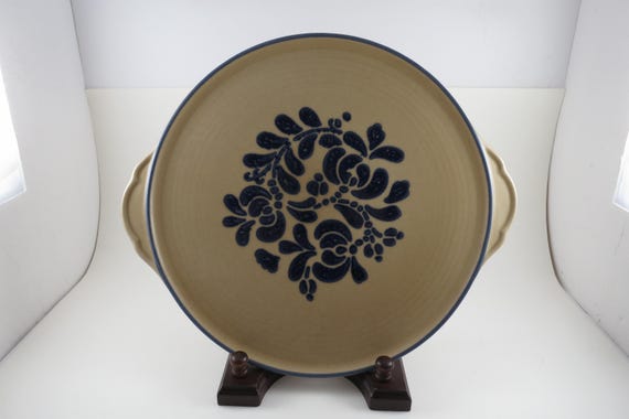 Vintage Pfaltzgraff Folk Art Pattern 13 Inch Handled Cake Plate USA