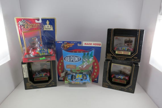 Vintage Jeff Gordon #24 NASCAR Die Cast Car Set: DuPont Livery