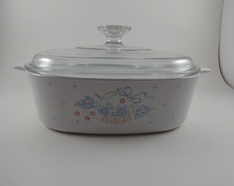 Vintage Corning Ware 2 Liter Saucepan: Country Cornflower Pattern with Glass Lid