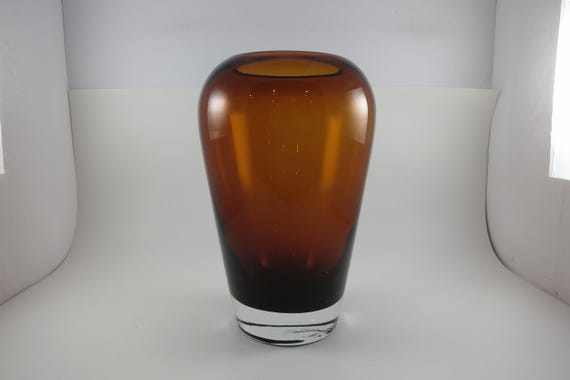 Vintage Art Glass Brown MCM 9 1/4 Inch Vase