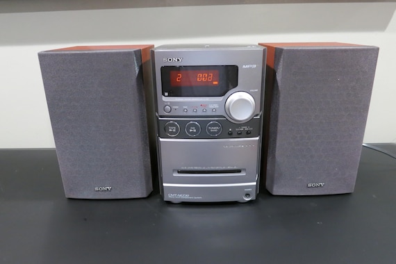 2005 Sony CMT-NEZ30 Micro Hi Fi Component System Complete Home Stereo Cassette CD Speakers Radio Works Perfect Excellent Condition