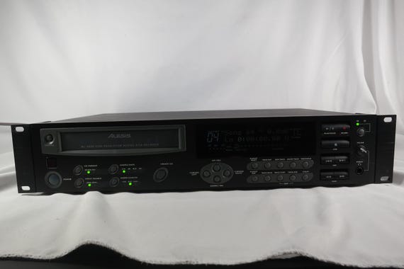 2000 Alesis Masterlink ML-9600 High Resolution Mastering CD Recorder