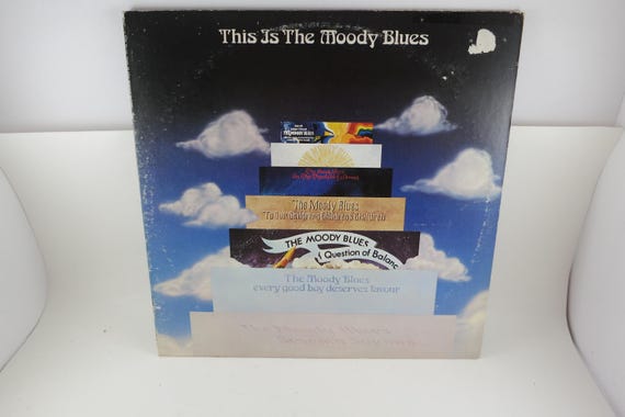 Vintage 1974 Vinyl LP Record The Moody Blues This  is the Moody Blues Excellent Condition