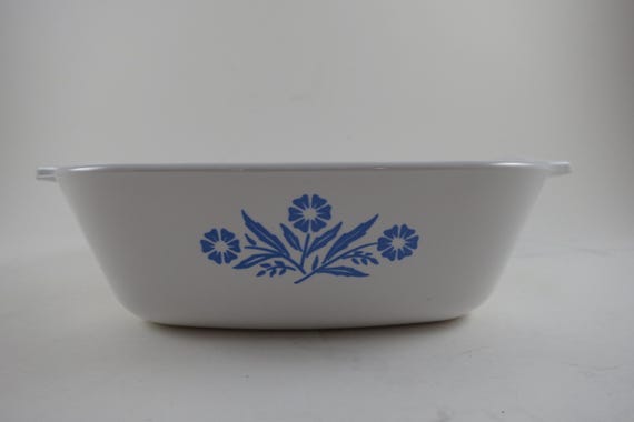 Vintage Corning Ware Petite Dish: Blue Cornflower P-41-B