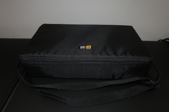 1980's/90's Case Logic Black Cassette Tape Carrying Case Holds 30 Cassettes