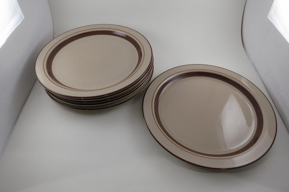 Vintage International Stoneware Dinner Plates, Band-It Caramel, Set of 6