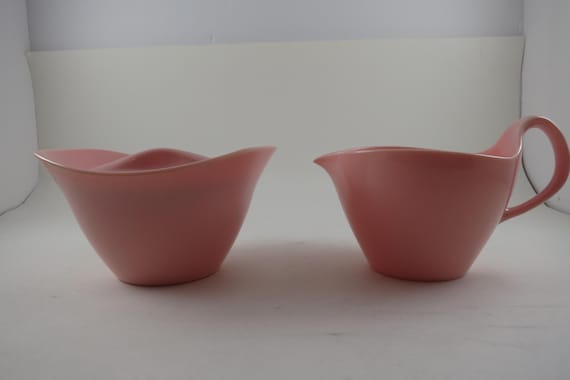 Vintage MCM Oneida Premiere Plastic Pink Cream & Sugar Set Melamine