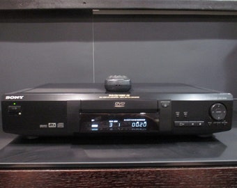 Sony DVP-S330 DVD/CD Player Works Great with Remote Control Works Perfect Free Shipping