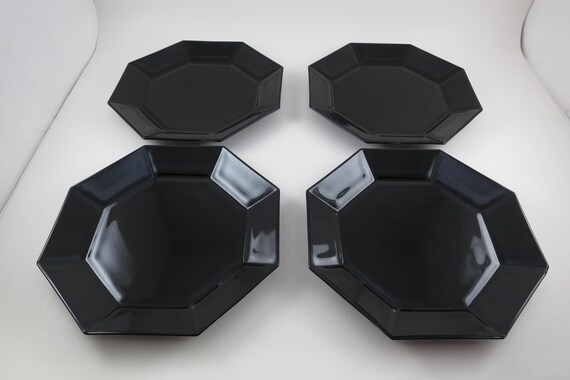 Set of Four Arcoroc France Octime Black 7 1/4 Inch Sharp Edge Salad Plates
