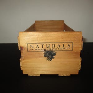 Vintage Natural Pine Naturals CD Holder Display Holds 25 Disc's ...