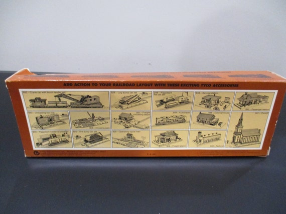 Vintage Tyco Trains HO Scale Old Dutch Cleanser Chases Dirt 50 Foot Box Car In Original Box
