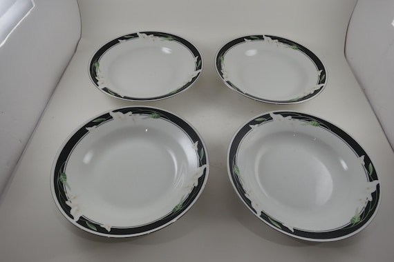 Vintage Majesty Collection Black Fantasy 8391 Pattern 8 Inch Rim Soup Bowls-Set of 4
