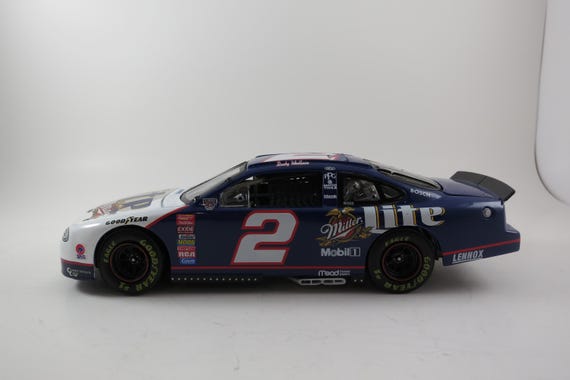 1998 Action Elite 1:24 Scale Die cast No 2 Rusty Wallace Miller Lite with Slip Case and Coin In Original Box