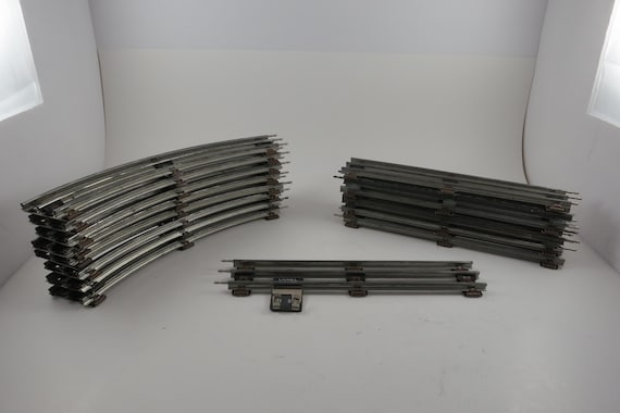 15 Pieces of Vintage Lionel Trains Three Rail O Gauge Straight & Curved Track Pieces Excellent Condition