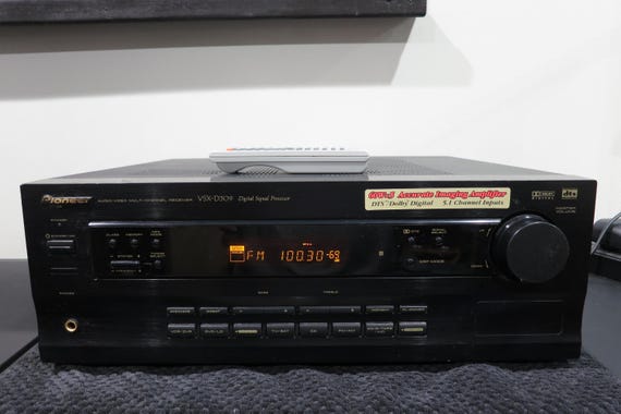 Vintage 2000 Pioneer Stereo Receiver VSX-D309 180 Watts with remote