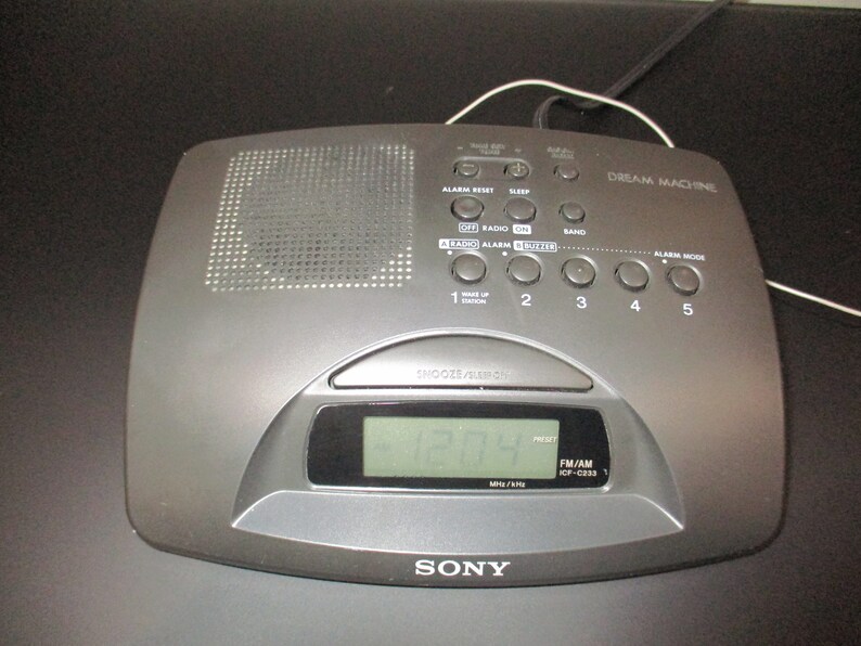 1990's Sony Dream Machine FM/AM Digital Clock Radio Alarm Clock Model ...