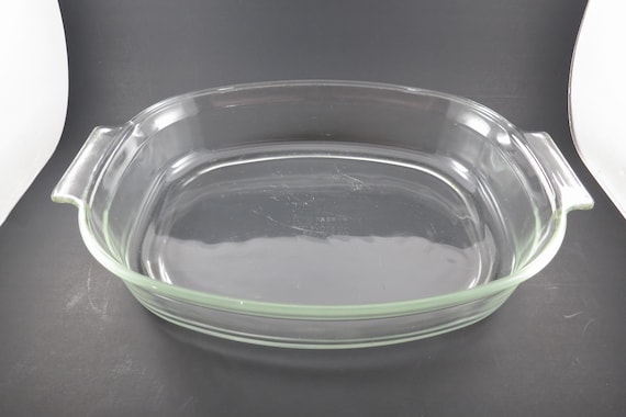 Clear Glass Pyrex 704 Oval 4 Quart Roasting Baking Casserole Dish 15x11