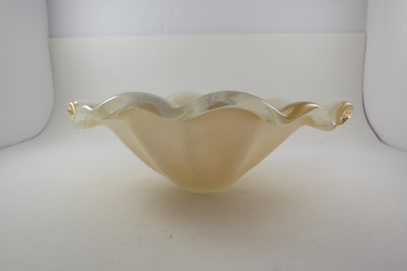 Peach Murano Art Glass Shell Display Bowl Scalloped