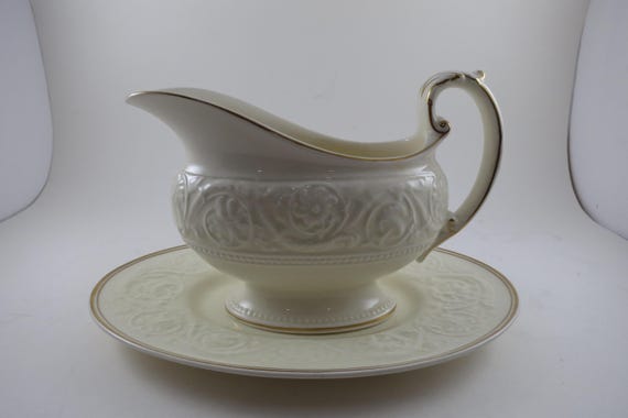 Vintage 1960's Wedgwood Patrician Athenian Gold Porcelain Gravy Boat with Tray