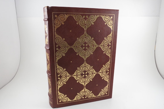 1977 Leather Bound Hardcover Book Round Up Ring Lardner Franklin Library Collectors Edition