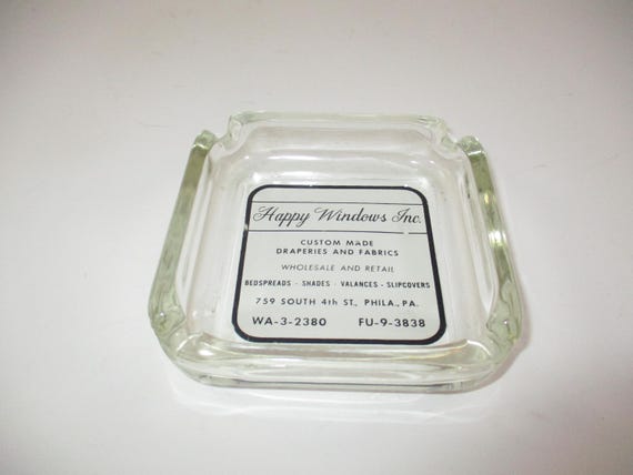 Vintage Advertising Ashtray Happy Windows Inc Custom Drapes and Fabrics Phila PA Glass Excellent Condition