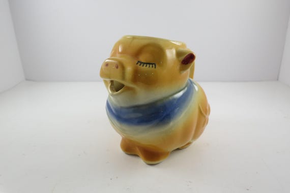 Vintage Shawnee Pottery 86 Pig Creamer Adorable Excellent Condition