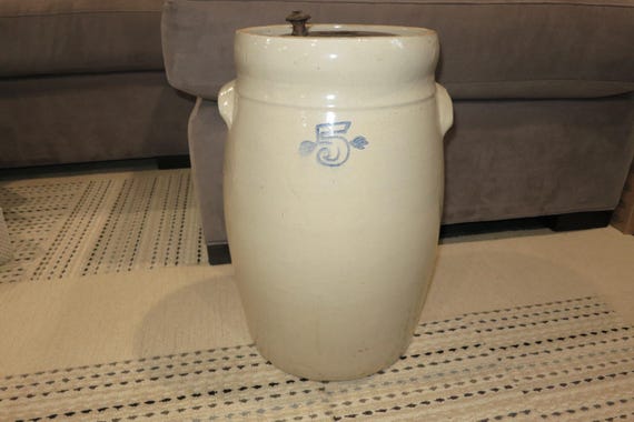 Red Wing 5-Gallon Stoneware Butter Churn with Wooden Lid Cobalt Blue 5 Mark