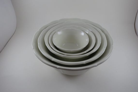 Vintage Mikasa French Countryside 5 Piece Stacking Nesting Bowl Set