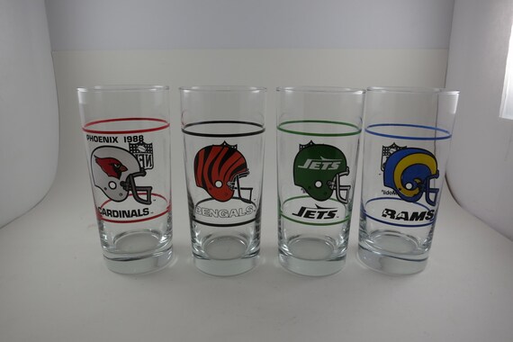 Set of Four Vintage NFL Mobil Gasoline Tall Glasses Cardinals Rams Jets Bengals Like New Original Condition