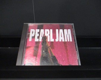 Vintage Pearl Jam CD: 90s Albums - Ten, Vs, Rearviewmirror - Etsy