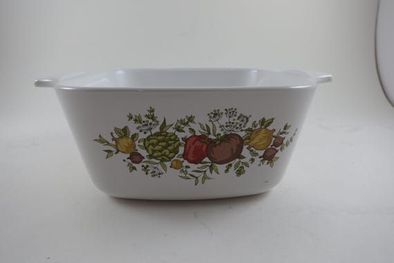 Vintage Corning Ware Spice O' Life Dish, 22 oz P-43-B