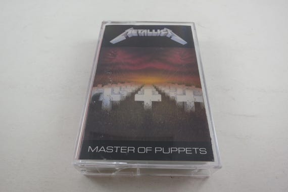 Vintage 1986 Cassette Tape Master of Puppets Metallica