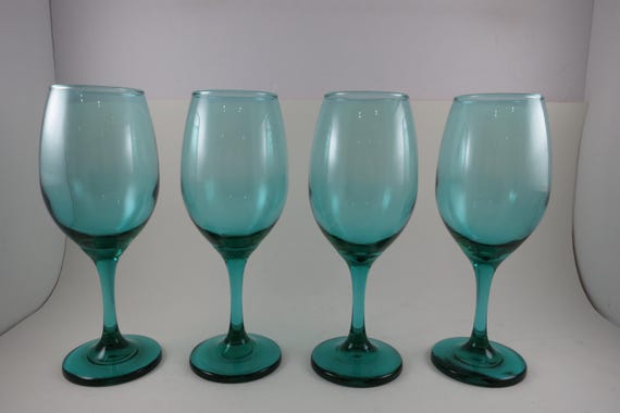 Set of 4 Vintage Libby Medium Green Stemmed Wine Glasses (8 1/4 Inches)