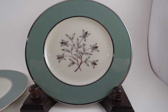 Set of Five MCM Lenox Kingsley Pattern 6 3/8 Inch Bread Plates Pristine