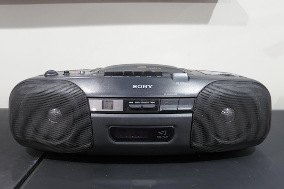Vintage Sony CFD-8 Boombox: Portable Stereo CD Player, Sound
